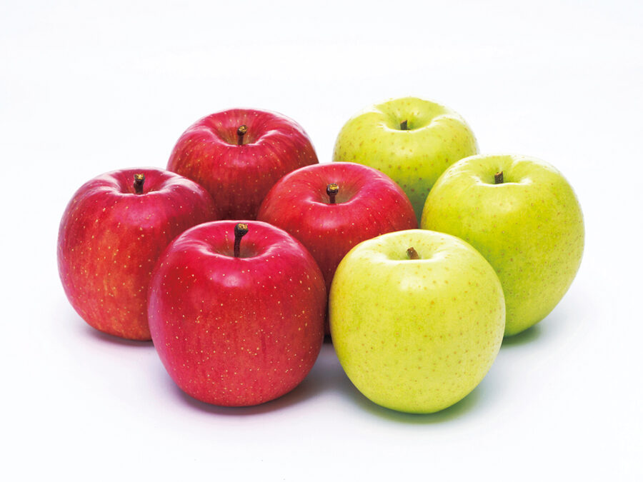 シャキッと食感でみずみずしいりんご多彩な品種を食べ比べてみませんか